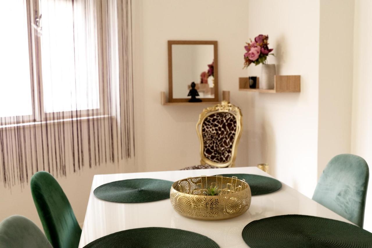 סגד Fand Center Apartman Luxury מראה חיצוני תמונה